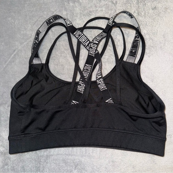 Victoria’s Secret Strappy Sports Bra and VSX Sport Bra Size Medium - Picture 4 of 10
